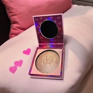Beauty Creations Annette 69 Highlighter